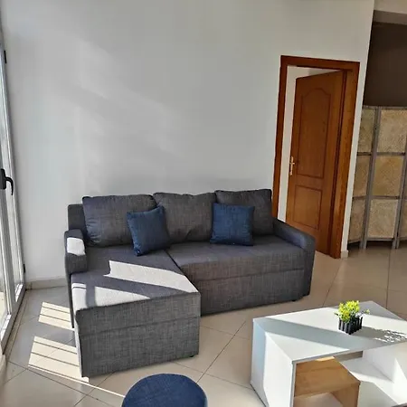 Apartamento Bright Guest 15 Min By Bus To Center