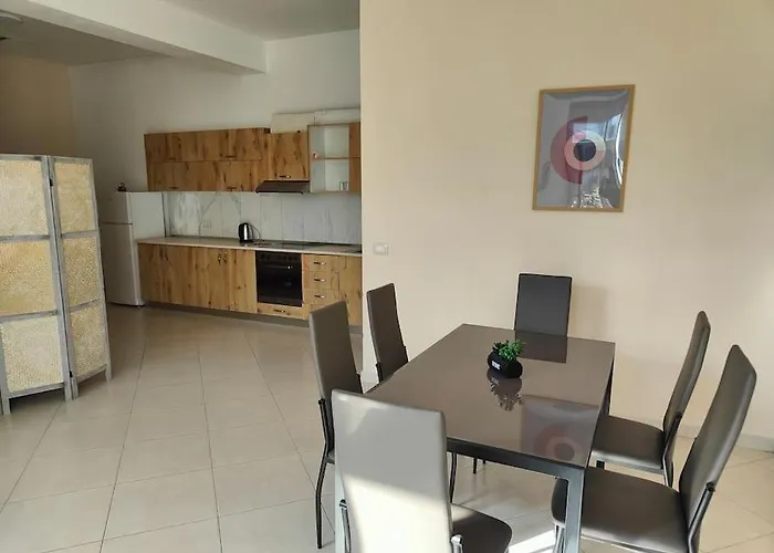 Bright Guest 15 Min By Bus To Center